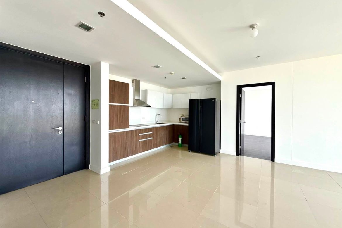 2 Bedroom Condo for Sale in East Gallery Place, BGC, Taguig
