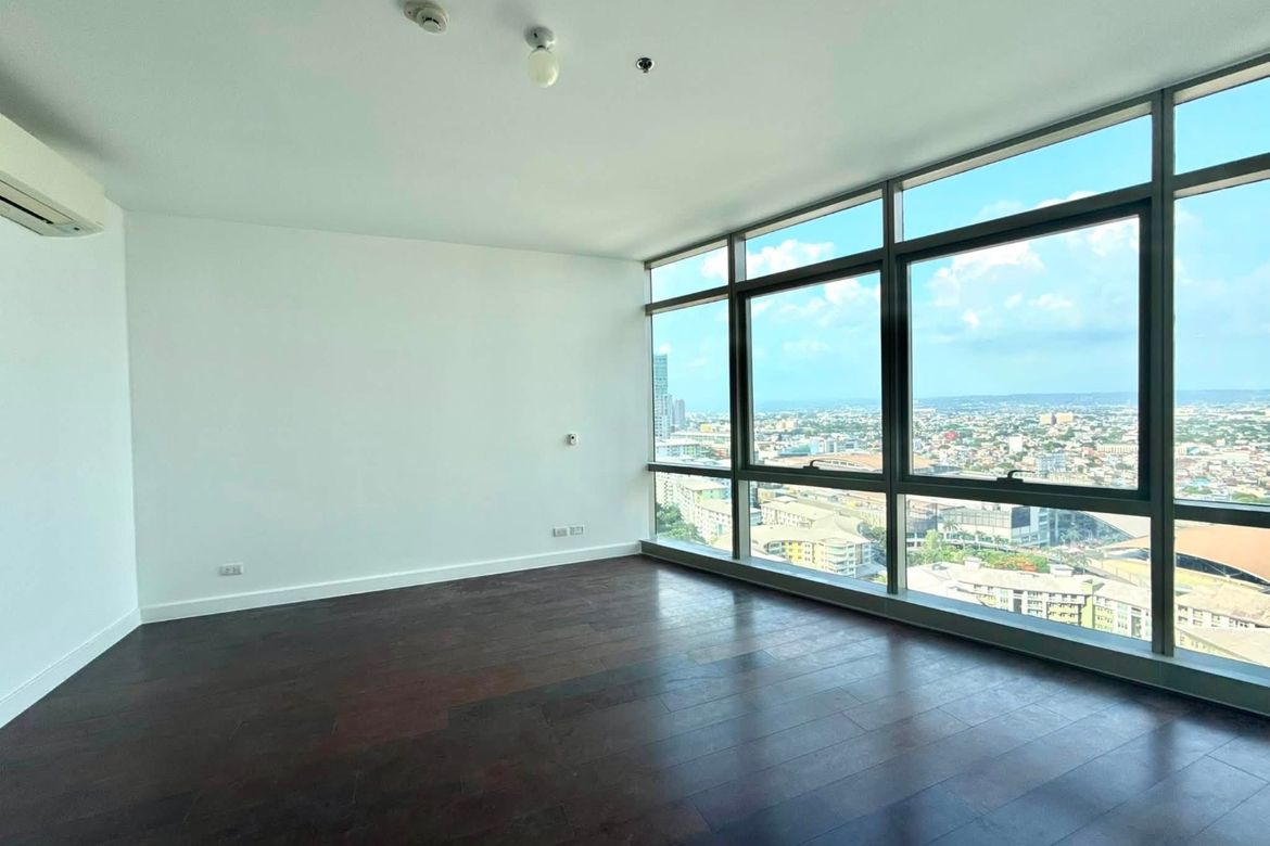 2 Bedroom Condo for Sale in East Gallery Place, BGC, Taguig – photo 10