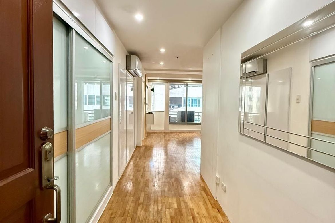 2 Bedroom Condo for Sale in Easton Place, Bel-Air, Makati City – photo 2