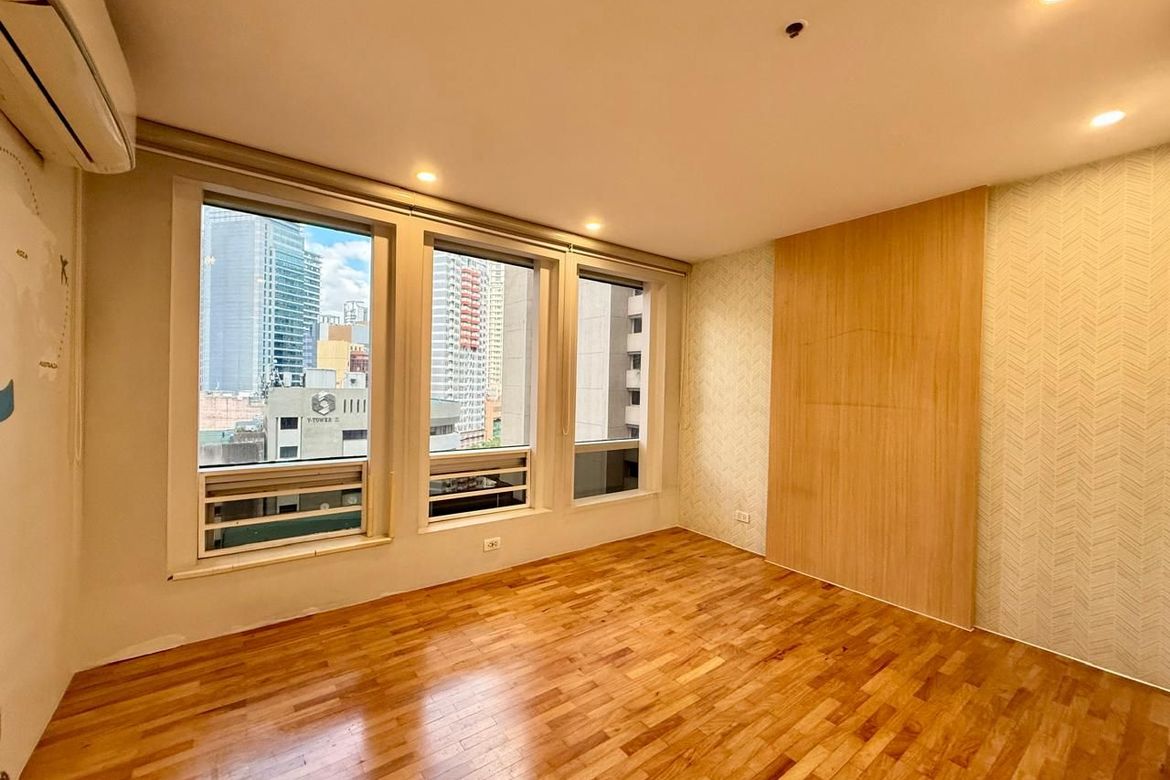 2 Bedroom Condo for Sale in Easton Place, Bel-Air, Makati City – photo 6