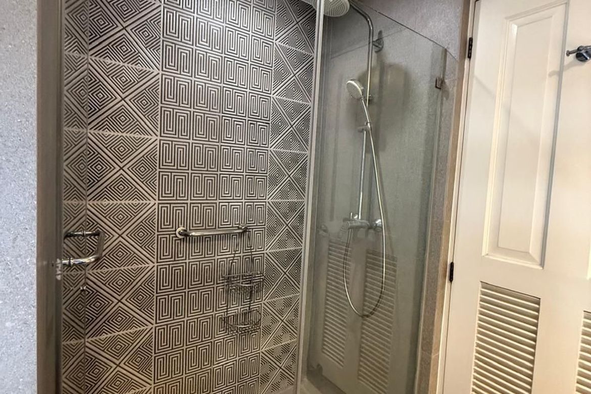 2 Bedroom Condo for Sale in Easton Place, Bel-Air, Makati City – photo 7