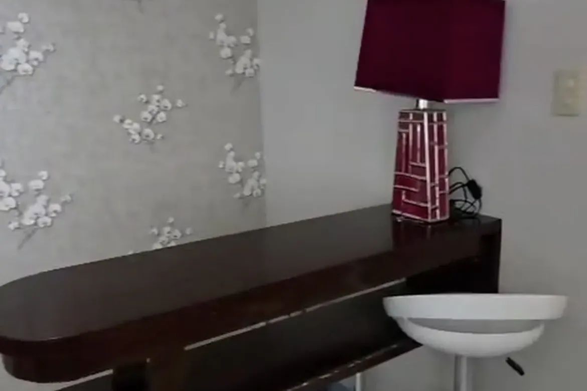 2 Bedroom Condo for Sale in Eton Parkview Greenbelt, Bangkal, Makati City near MRT-3 Magallanes – photo 2