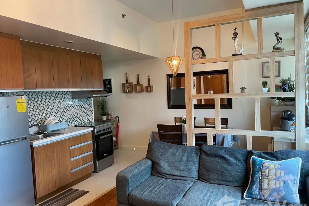 2 Bedroom Condo for Sale in Eton Tower Makati, San Lorenzo, Makati City – photo 3