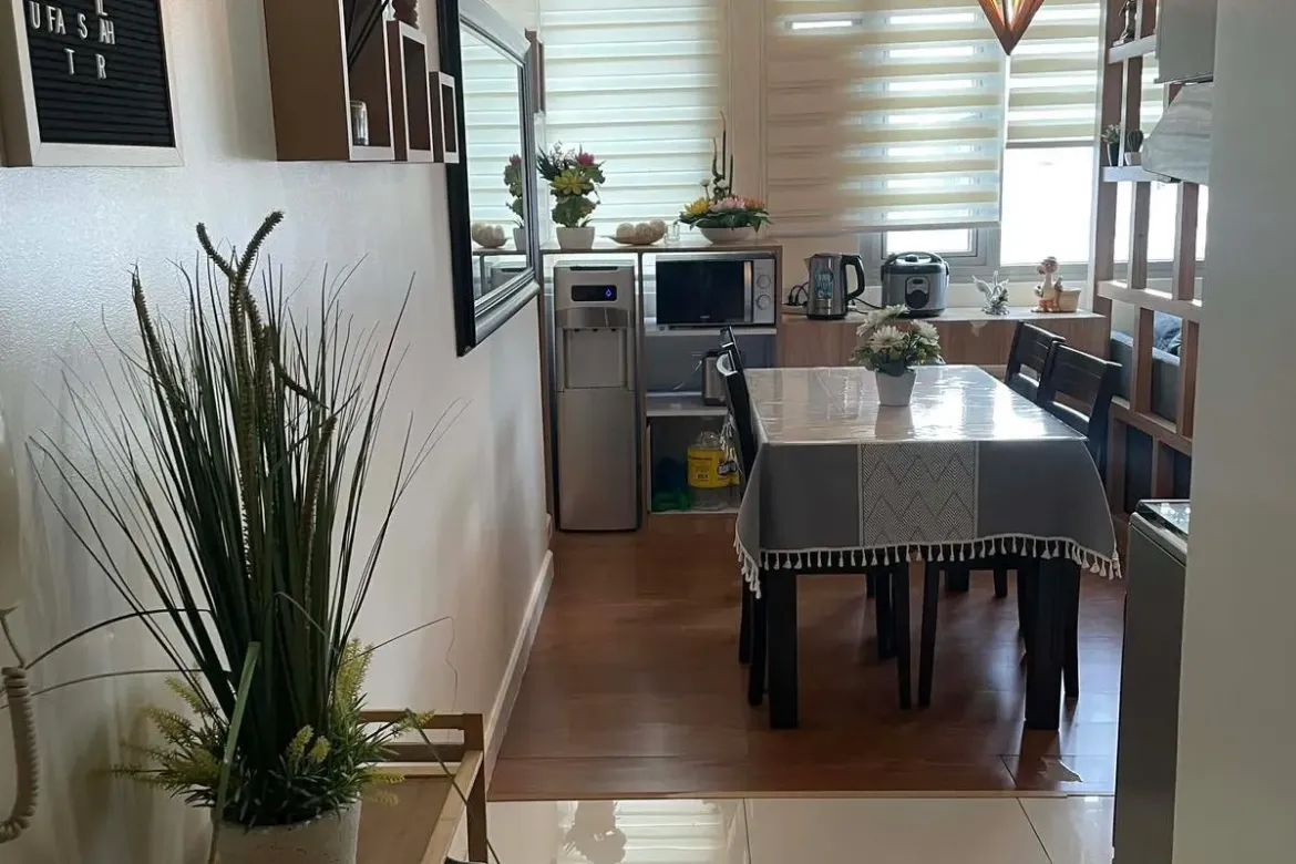 2 Bedroom Condo for Sale in Eton Tower Makati, San Lorenzo, Makati City – photo 7