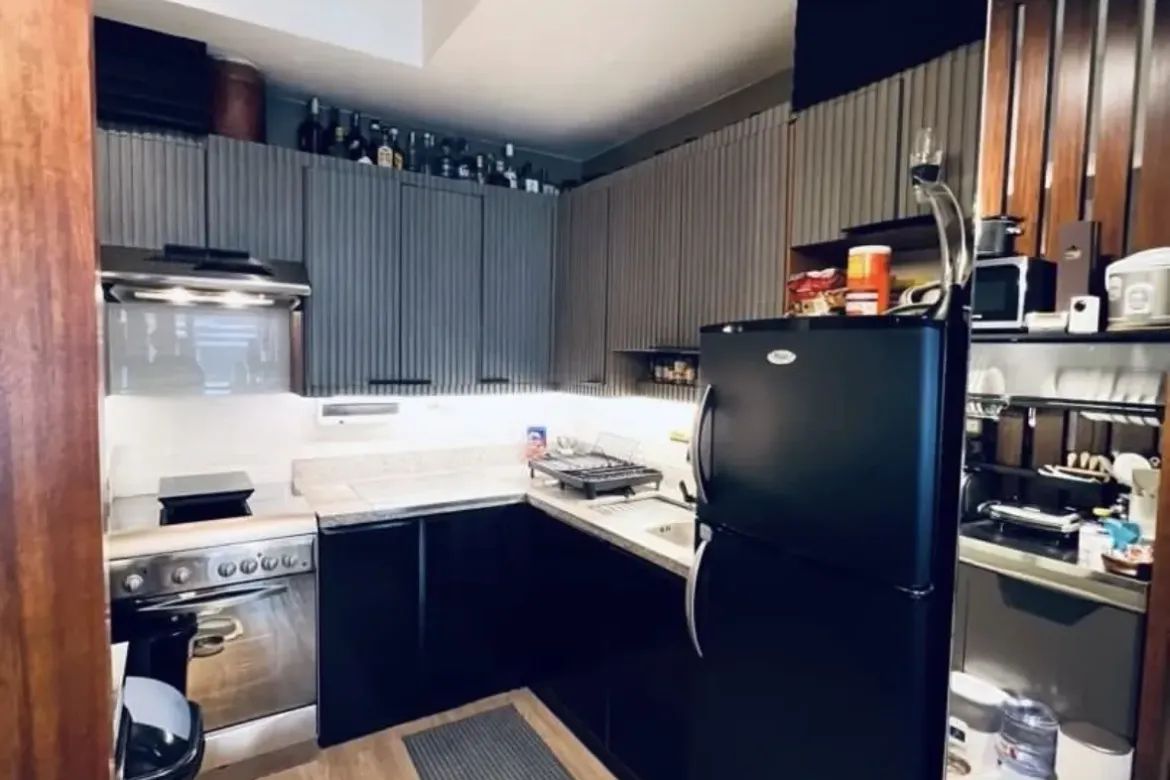 2 Bedroom Condo for Sale in Fairways Tower, BGC, Taguig – photo 6