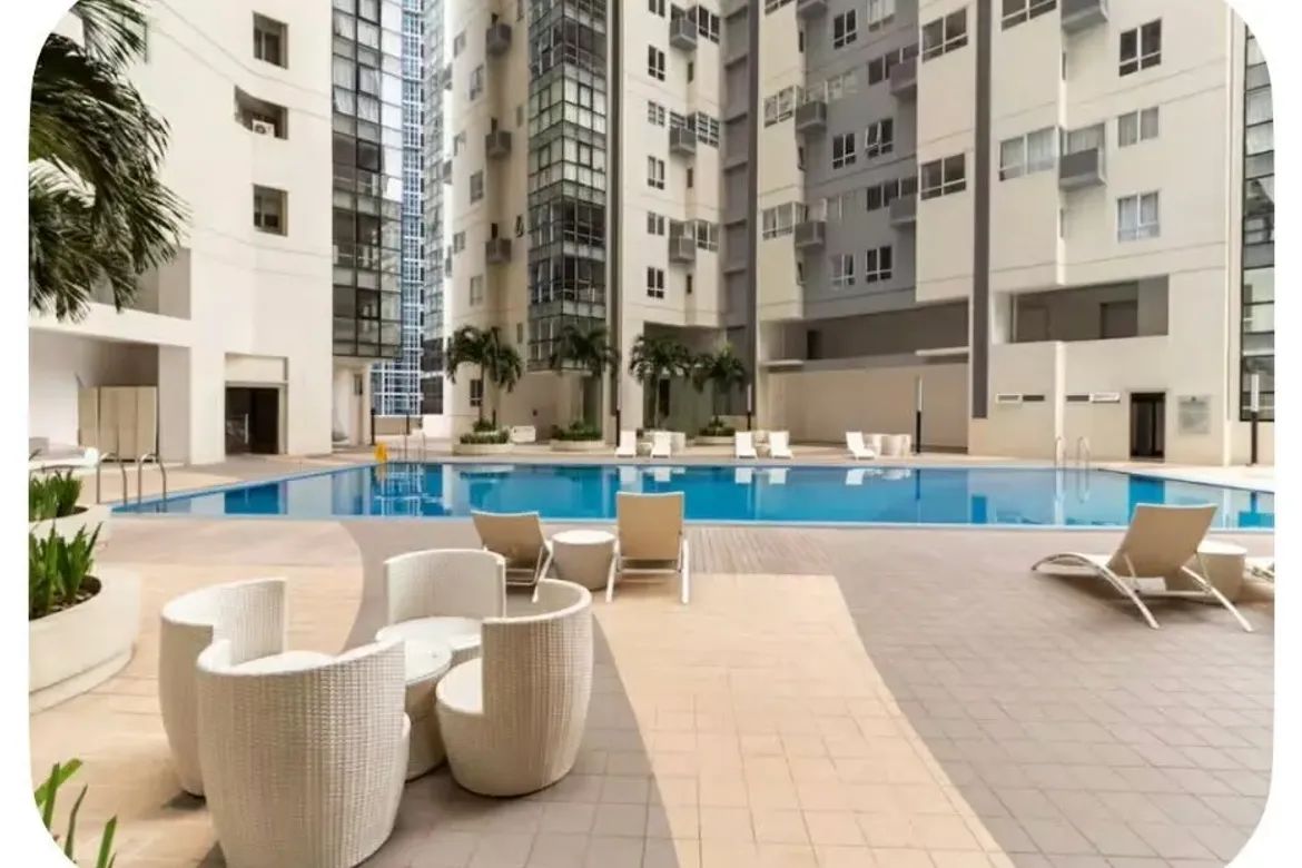 2 Bedroom Condo for Sale in Fort Victoria, BGC, Taguig