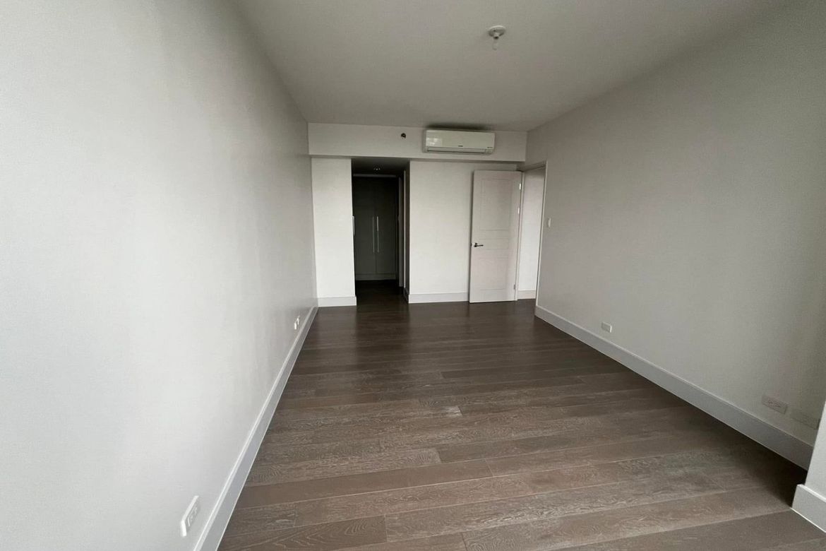 2 Bedroom Condo for Sale in Guadalupe Viejo, Makati City near MRT-3 Guadalupe – photo 2