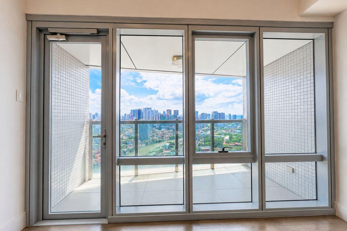 2 Bedroom Condo for Sale in Joya Lofts and Towers, Guadalupe Viejo, Makati City near MRT-3 Guadalupe – photo 7