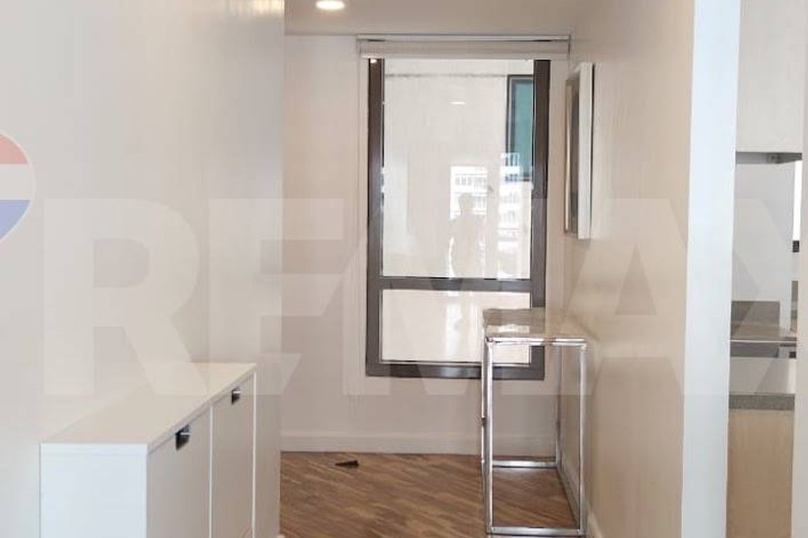 2 Bedroom Condo for Sale in Joya Lofts and Towers, Rockwell, Makati City near MRT-3 Guadalupe – photo 8
