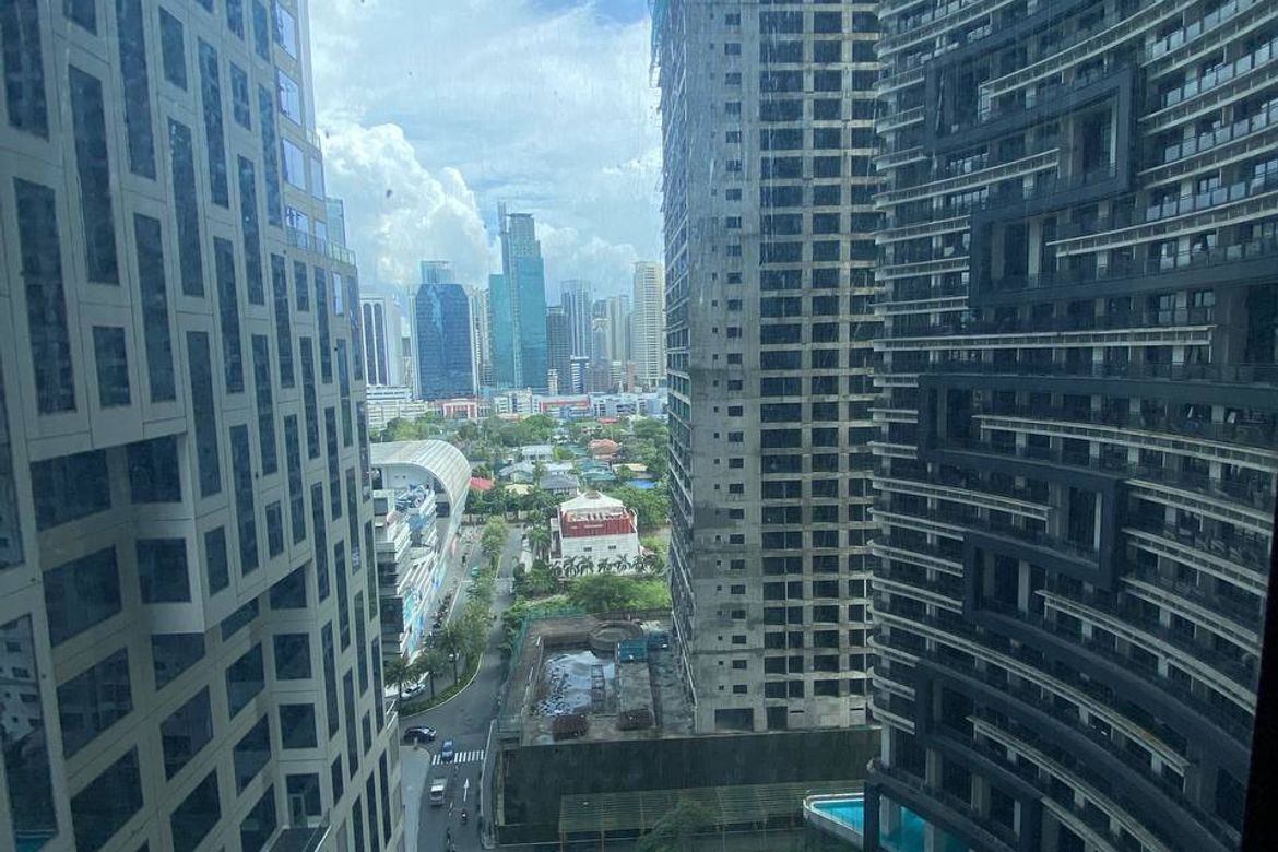 2 Bedroom Condo for Sale in Knightsbridge Residences, Poblacion, Makati City – photo 9