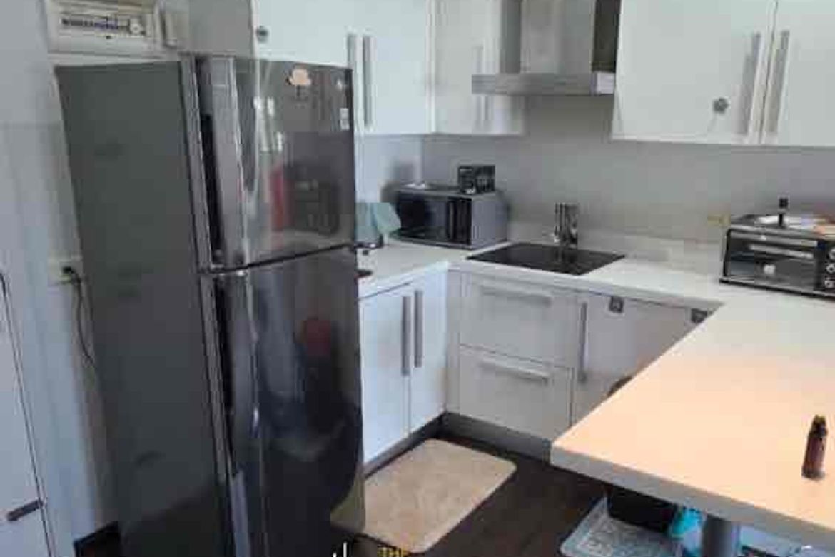 2 Bedroom Condo for Sale in Knightsbridge Residences, Poblacion, Makati City – photo 6