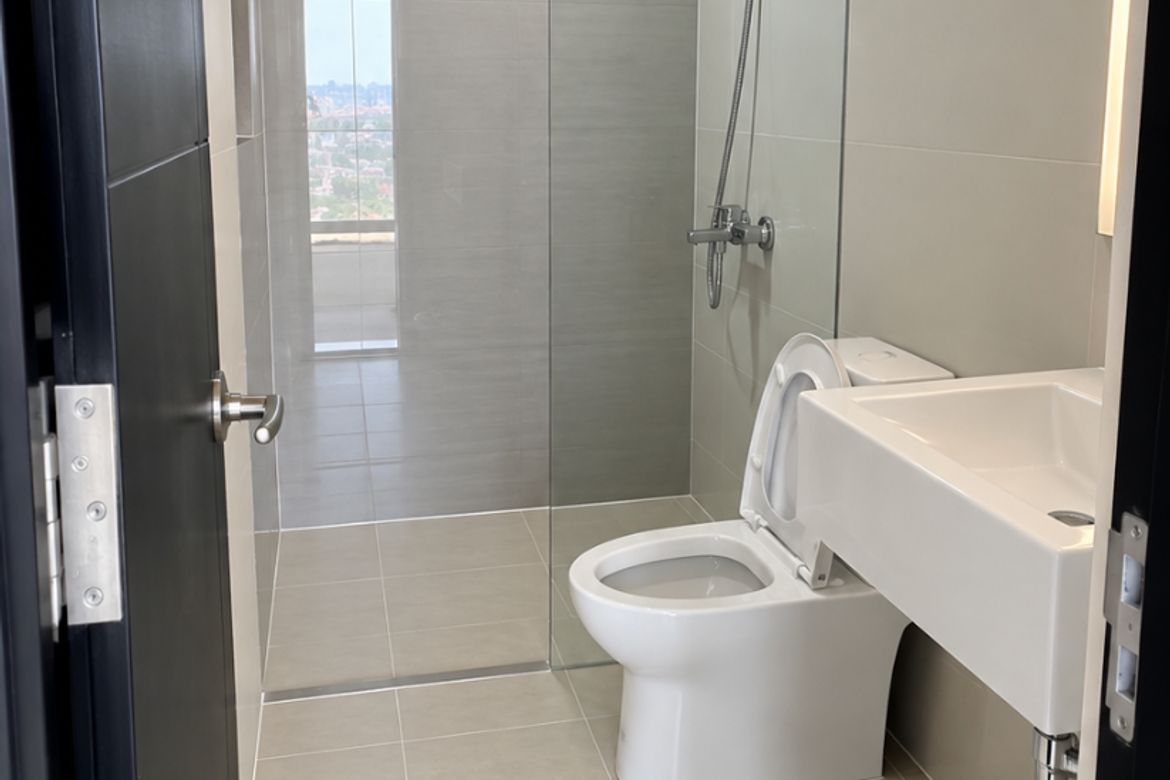 2 Bedroom Condo for Sale in Magallanes, Makati City near MRT-3 Magallanes – photo 6