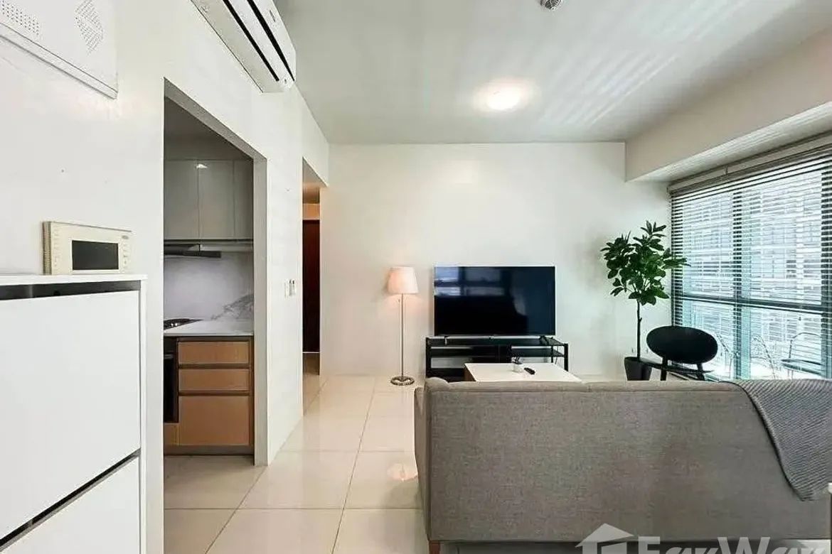 2 Bedroom Condo for Sale in One|NEO, BGC, Taguig – photo 5