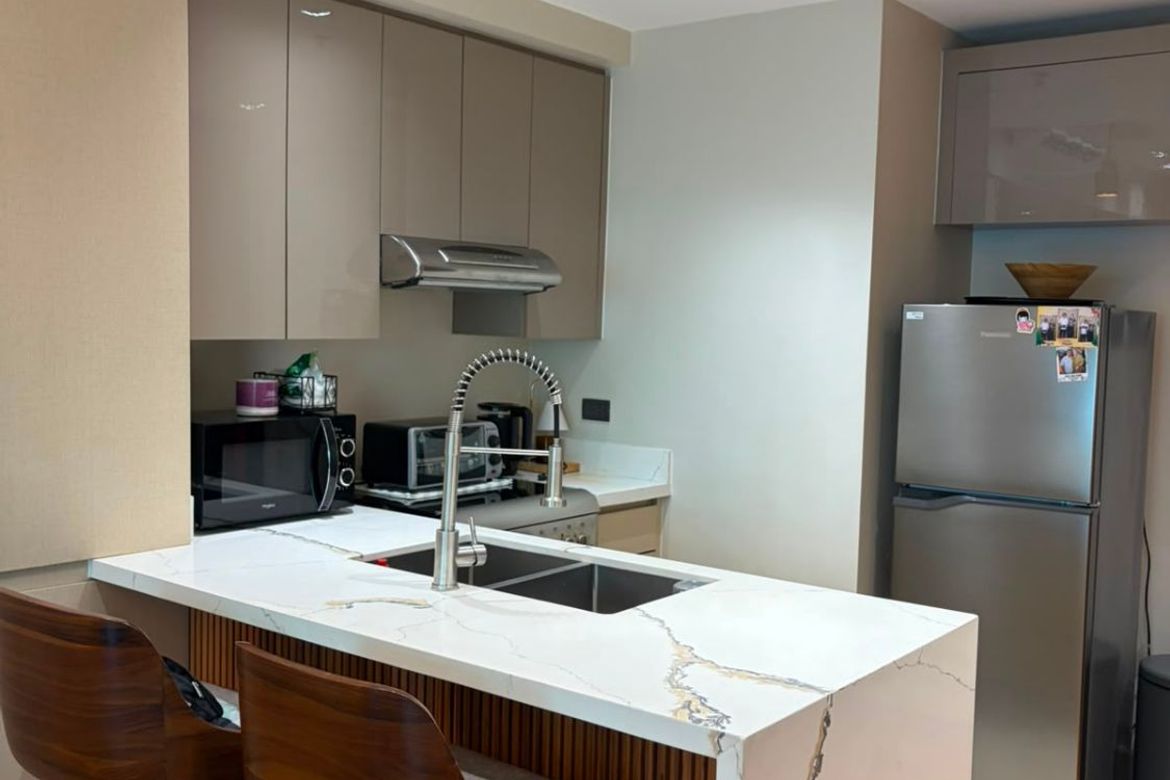 2 Bedroom Condo for Sale in One Rockwell East Tower, Rockwell, Makati City near MRT-3 Guadalupe – photo 2
