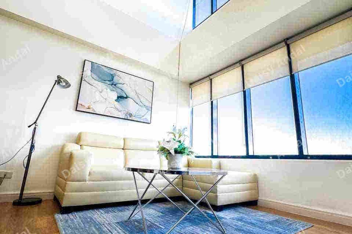 2 Bedroom Condo for Sale in One Rockwell, Rockwell, Makati City near MRT-3 Guadalupe
