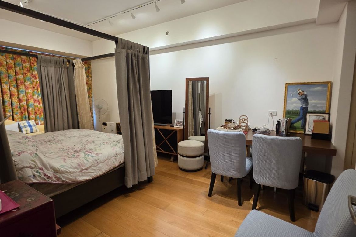 2 Bedroom Condo for Sale in One Serendra, BGC, Taguig – photo 12