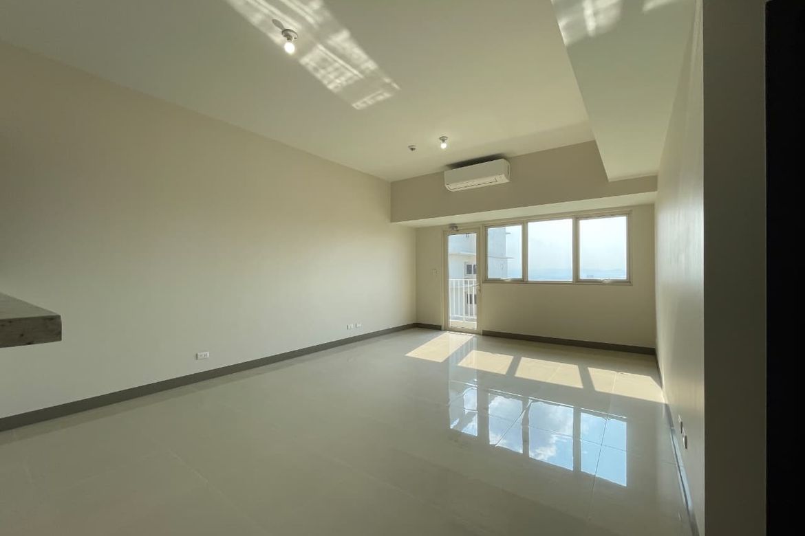 2 Bedroom Condo for Sale in Park McKinley West, BGC, Taguig – photo 15