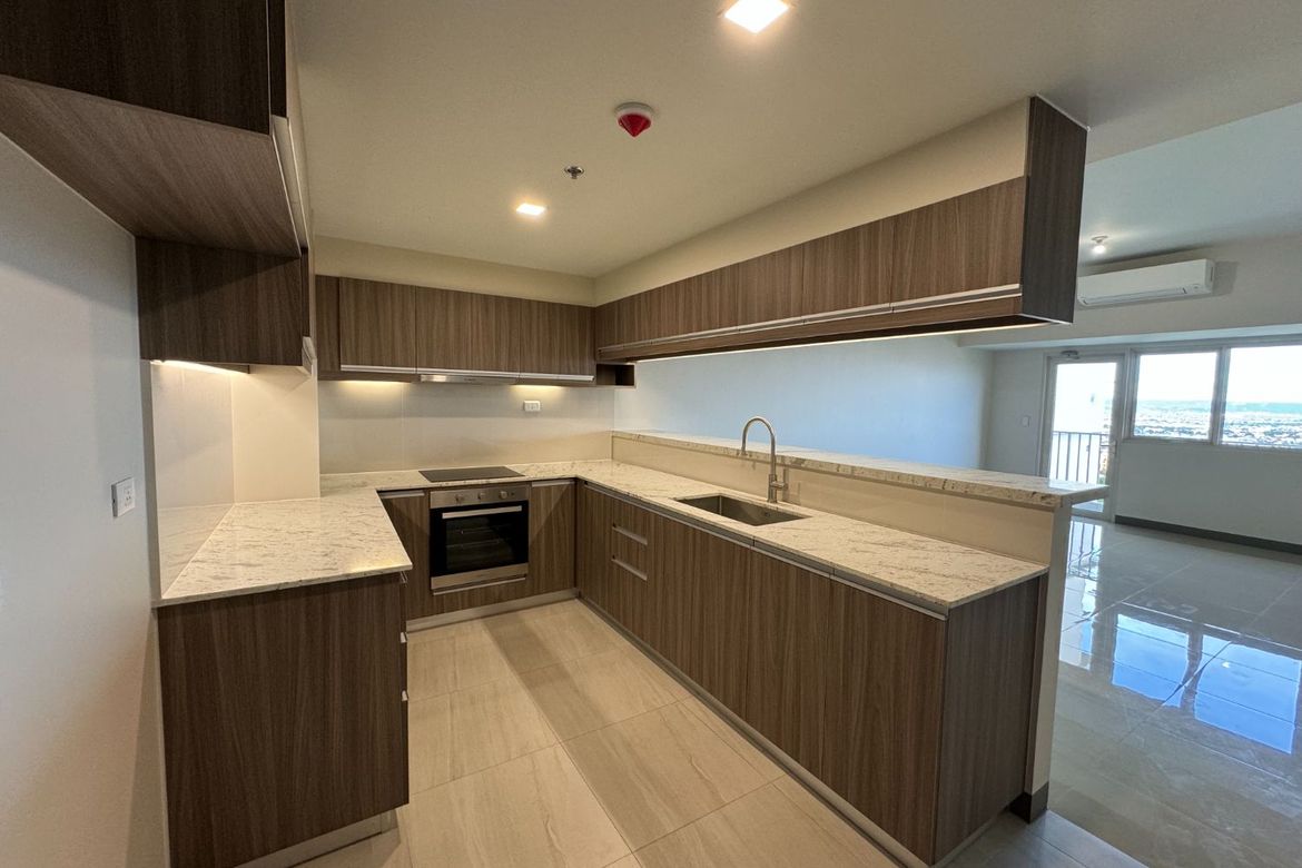 2 Bedroom Condo for Sale in Park McKinley West, BGC, Taguig – photo 2