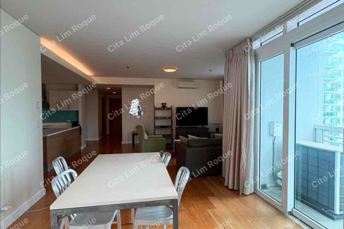2 Bedroom Condo for Sale in Park Terraces, San Lorenzo, Makati City near MRT-3 Ayala – photo 8