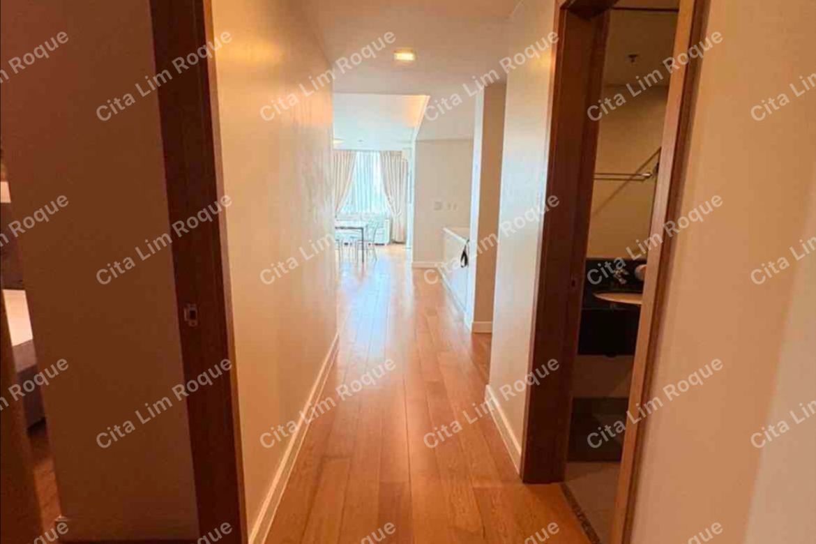 2 Bedroom Condo for Sale in Park Terraces, San Lorenzo, Makati City near MRT-3 Ayala – photo 15