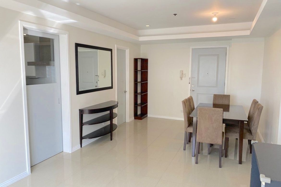 2 Bedroom Condo for Sale in South of Market, BGC, Taguig – photo 9