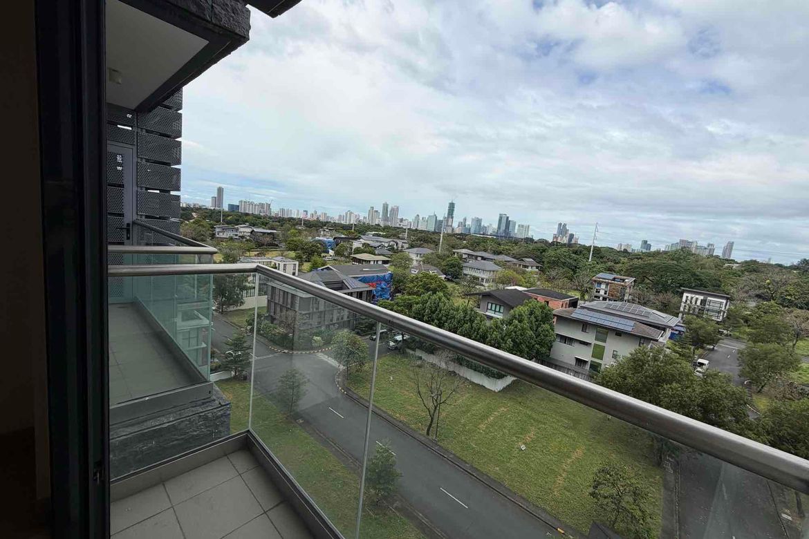 2 Bedroom Condo for Sale in The Albany, BGC, Taguig – photo 16