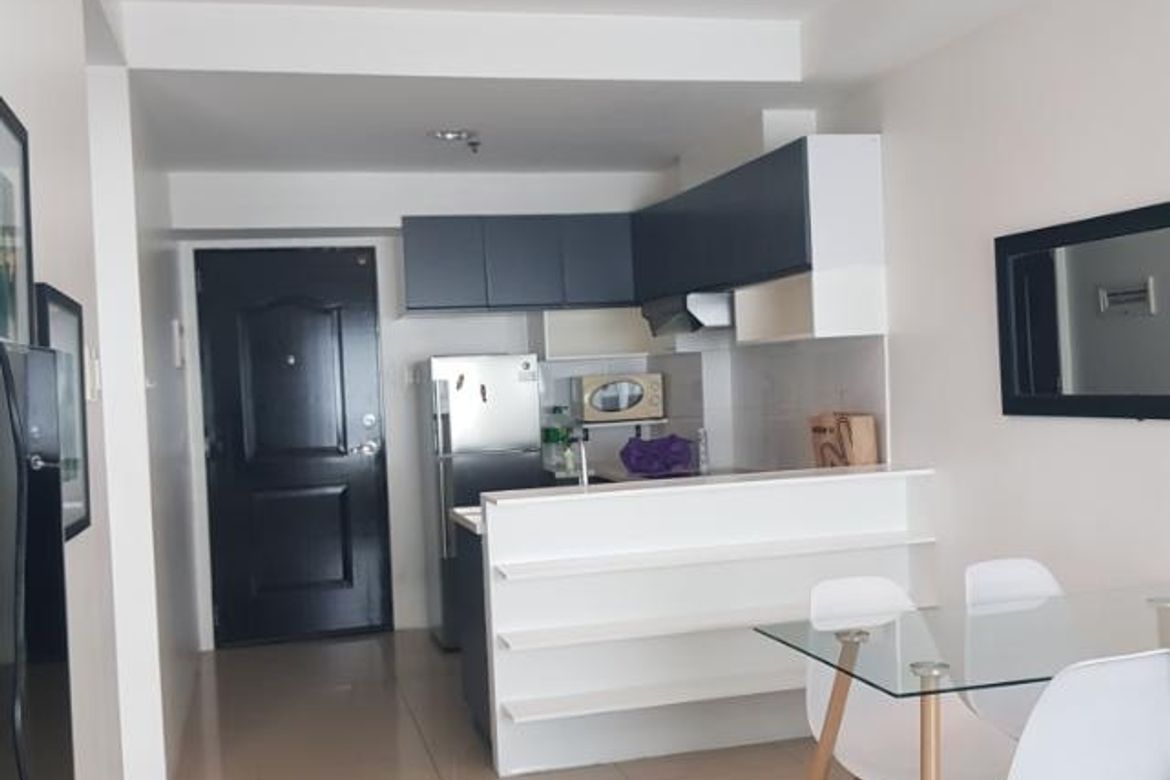 2 Bedroom Condo for Sale in The Beacon, Bangkal, Makati City near MRT-3 Magallanes – photo 3