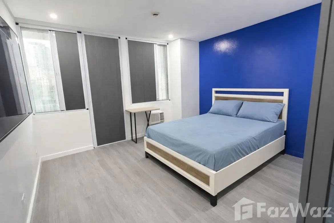 2 Bedroom Condo for Sale in The Peak Tower, Bel-Air, Makati City
