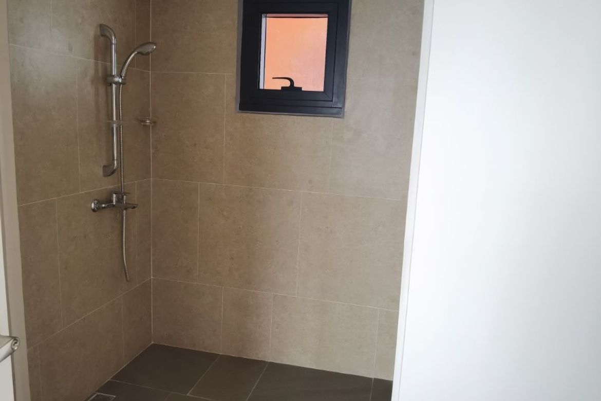 2 Bedroom Condo for Sale in The Rise Makati By Shangrila, San Antonio, Makati City – photo 6
