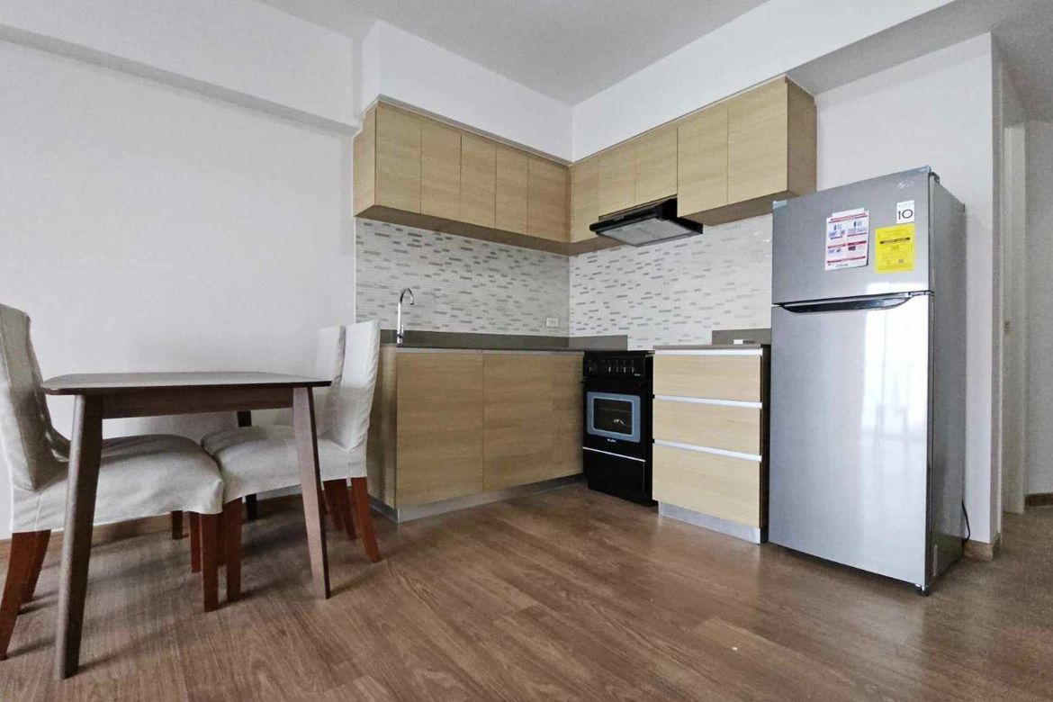 2 Bedroom Condo for Sale in The Rise Makati By Shangrila, San Antonio, Makati City – photo 9