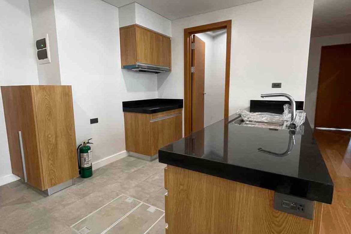2 Bedroom Condo for Sale in The Seasons Residences, BGC, Taguig