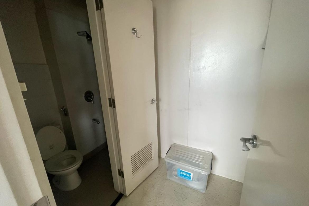 2 Bedroom Condo for Sale in THE SHANG GRAND TOWER, San Lorenzo, Makati City near MRT-3 Ayala – photo 6