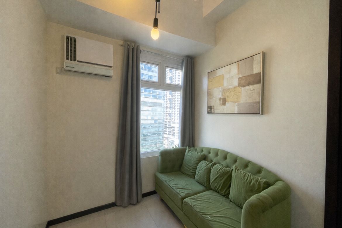 2 Bedroom Condo for Sale in The Trion Towers, BGC, Taguig – photo 4