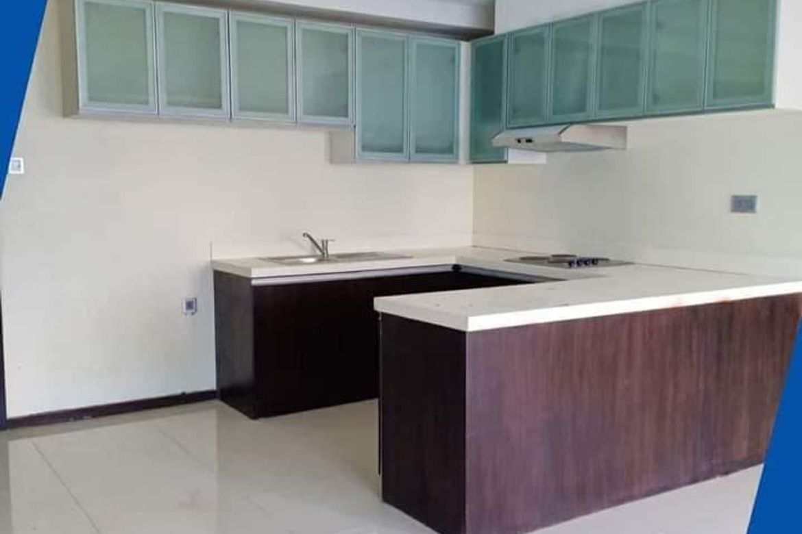 2 Bedroom Condo for Sale in The Trion Towers III, BGC, Taguig – photo 15