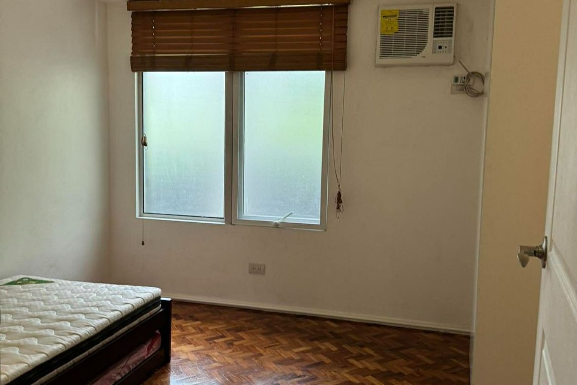 2 Bedroom Condo for Sale in Two Serendra, BGC, Taguig – photo 6
