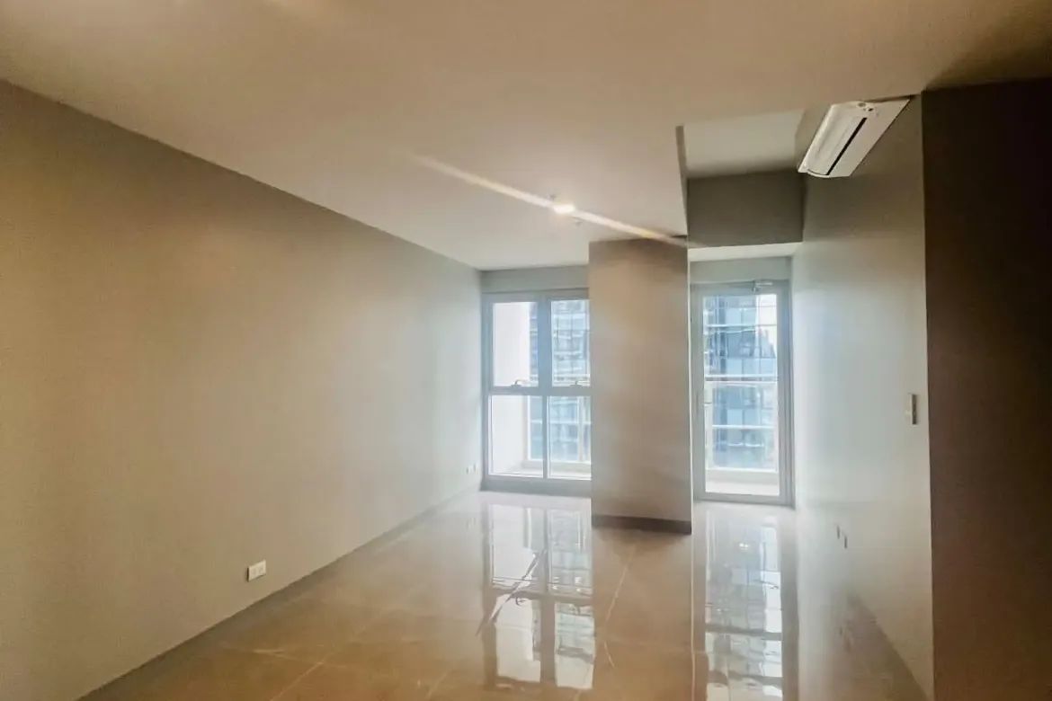 2 Bedroom Condo for Sale in Uptown Arts Residence, BGC, Taguig – photo 7