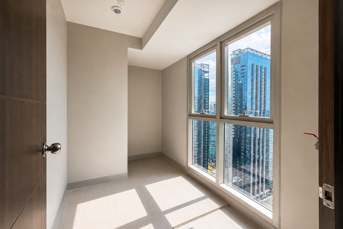 2 Bedroom Condo for Sale in Uptown Arts Residence, BGC, Taguig – photo 7
