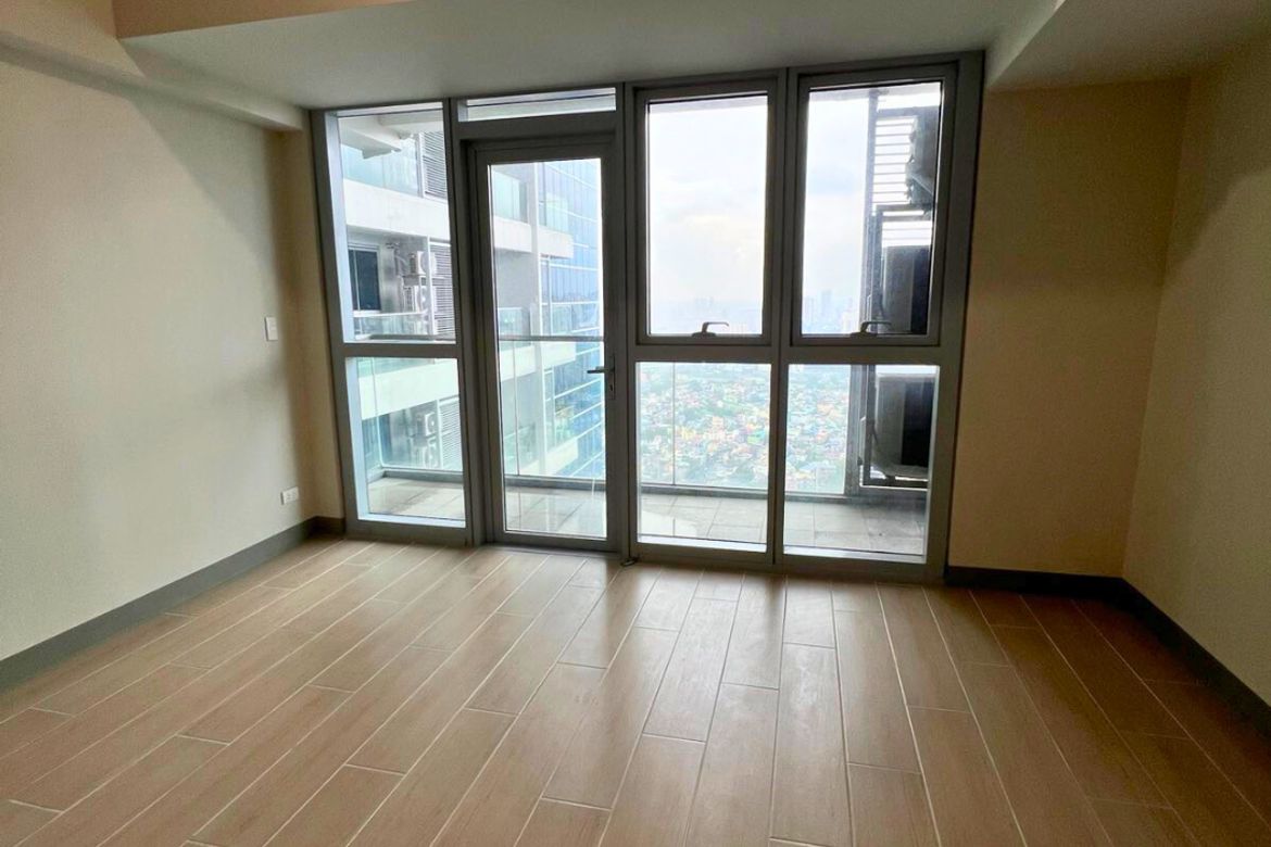 2 Bedroom Condo for Sale in Uptown Parksuites, BGC, Taguig – photo 7