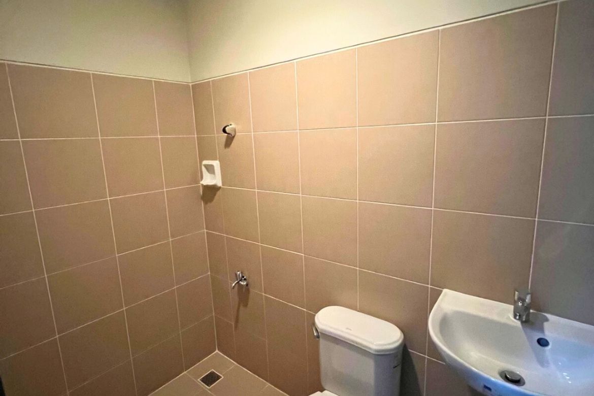 2 Bedroom Condo for Sale in Uptown Parksuites, BGC, Taguig – photo 16