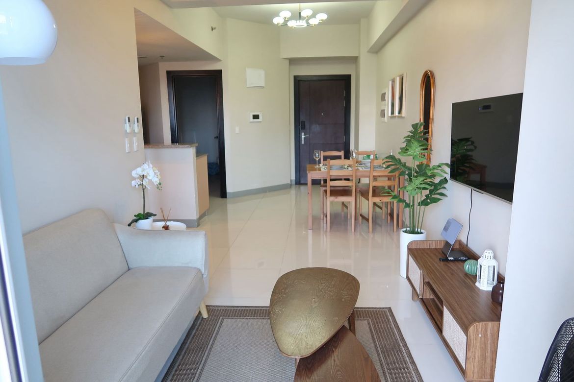 2 Bedroom Condo for Sale in Uptown Parksuites, BGC, Taguig – photo 9