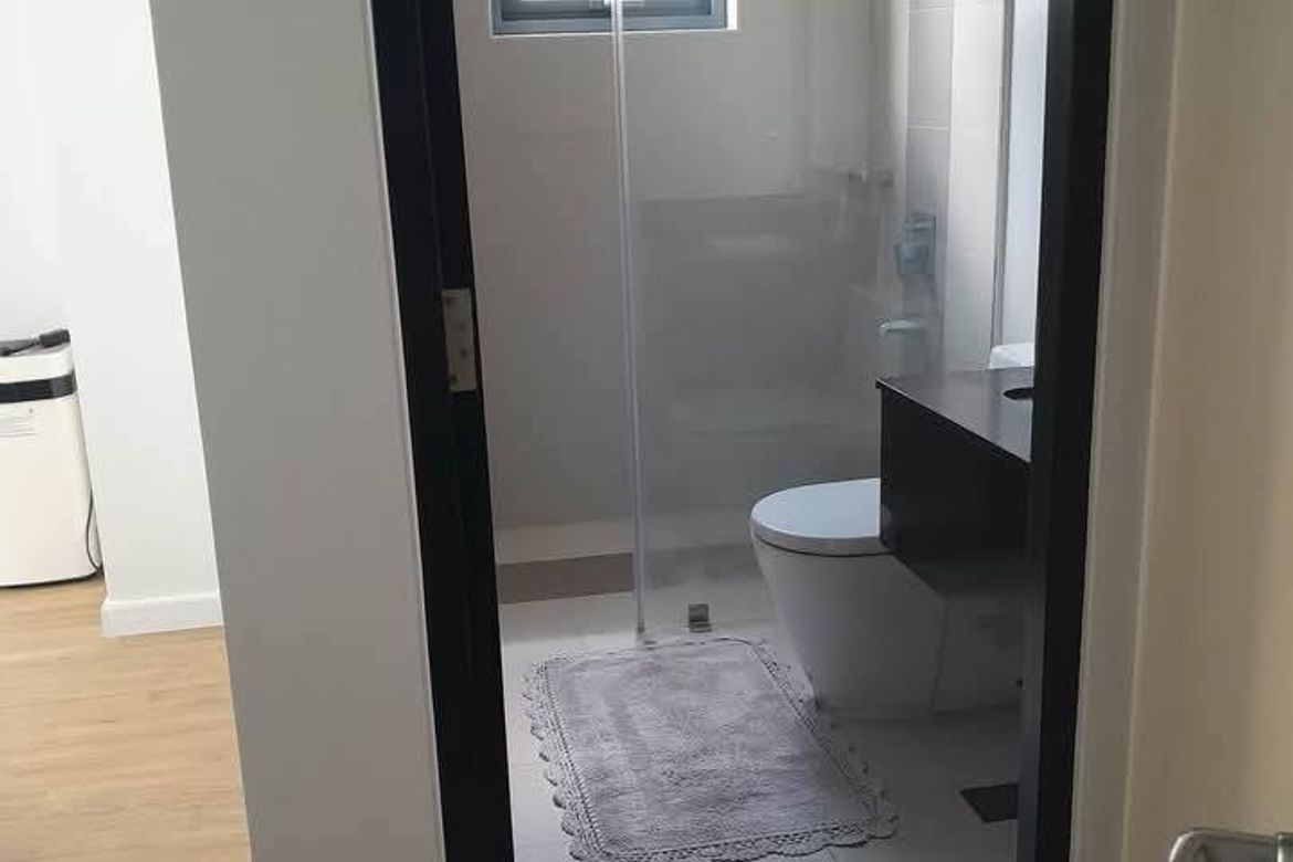 2 Bedroom Condo for Sale in Urdaneta, Makati City near MRT-3 Buendia – photo 4