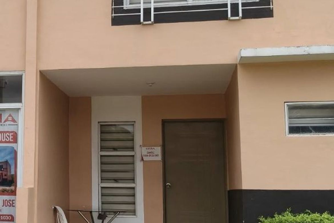 2 Bedroom Townhouse for Sale in Balite, Rodriguez, Rizal – photo 2