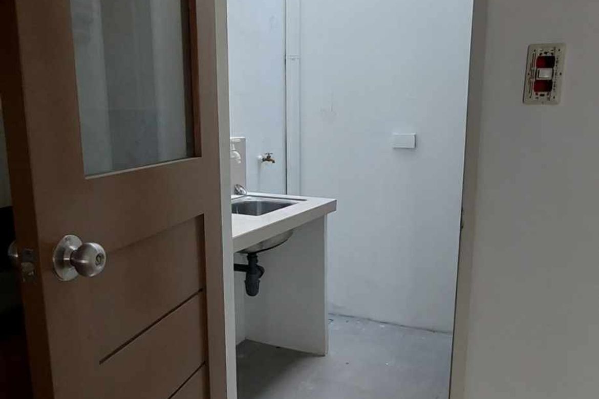 2 Bedroom Townhouse for Sale in Santo Niño, Cainta, Rizal – photo 6