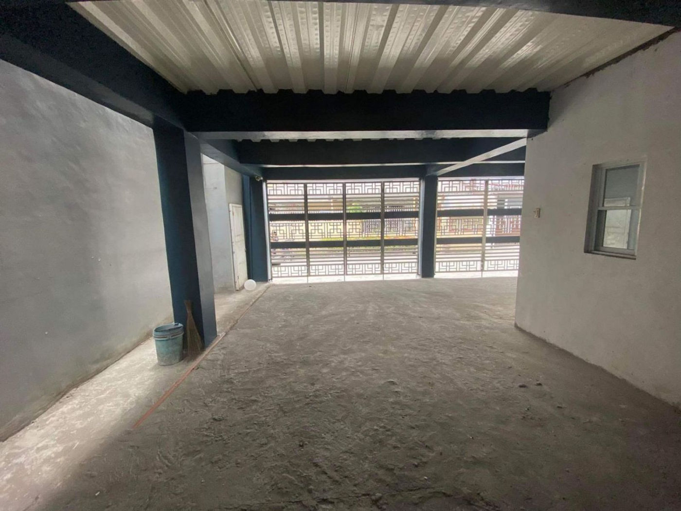 2-Storey Commercial Building with Roof Deck and Parking for Sale in General Trias, Cavite