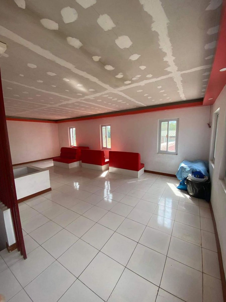 2-Storey Commercial Building with Roof Deck and Parking for Sale in General Trias, Cavite – photo 4