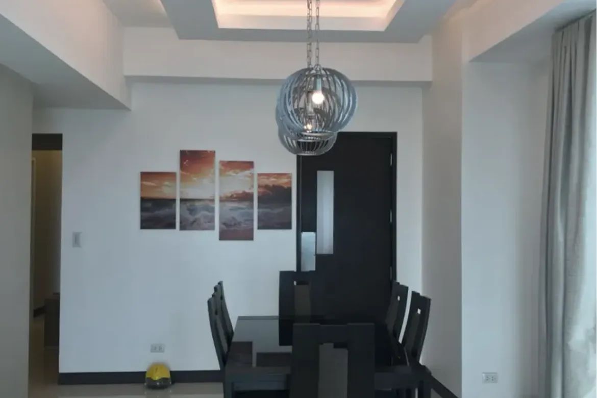 3 Bedroom Condo for Sale in 8 Forbestown Centre, BGC, Taguig – photo 2