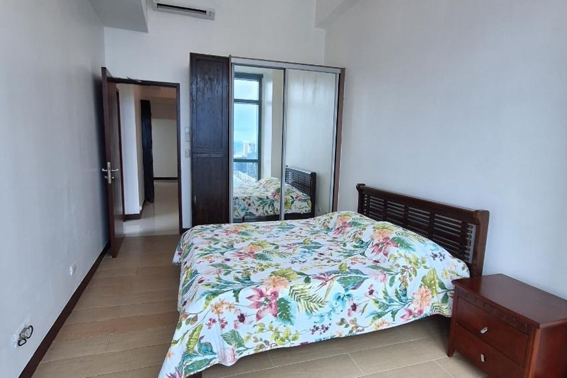 3 Bedroom Condo for Sale in BGC, Taguig – photo 4