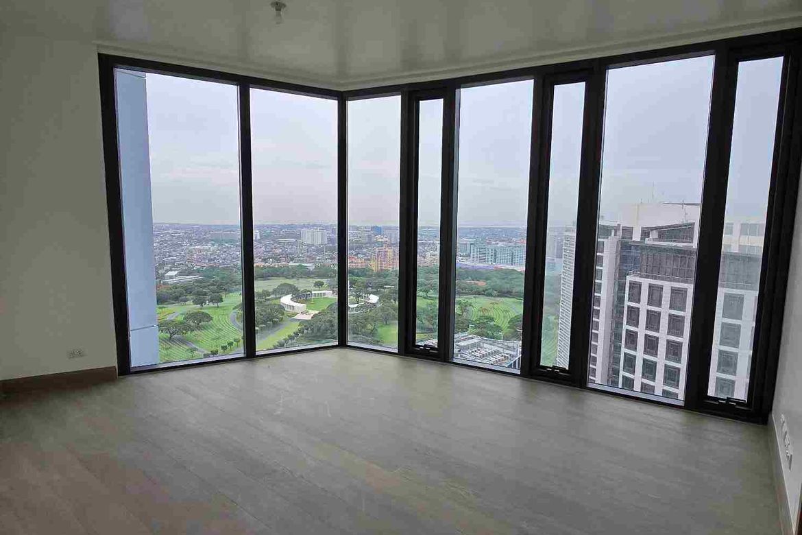 3 Bedroom Condo for Sale in BGC, Taguig