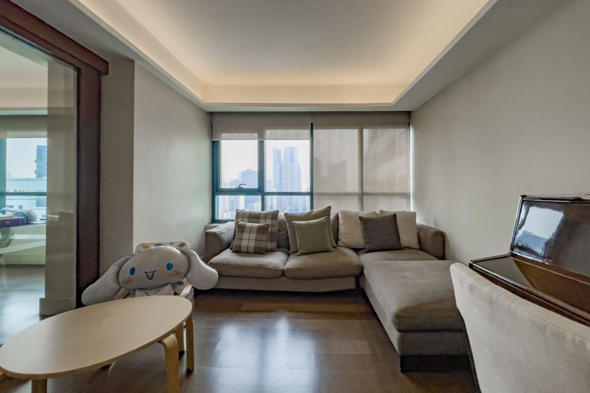 3 Bedroom Condo for Sale in Edades Tower, Rockwell, Makati City near MRT-3 Guadalupe – photo 2