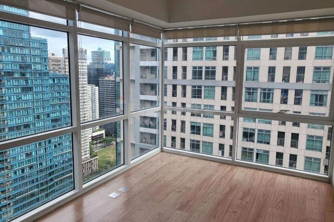3 Bedroom Condo for Sale in Madison Park West, BGC, Taguig